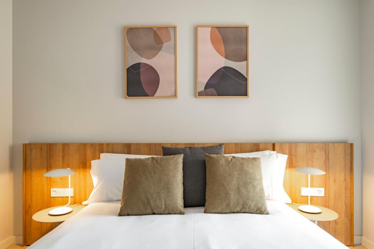 Aspasios Garden Apartments Barcelona Bagian luar foto