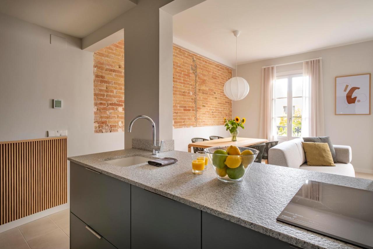 Aspasios Garden Apartments Barcelona Bagian luar foto