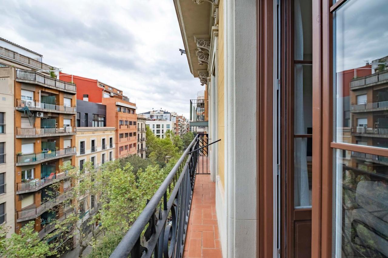 Aspasios Garden Apartments Barcelona Bagian luar foto