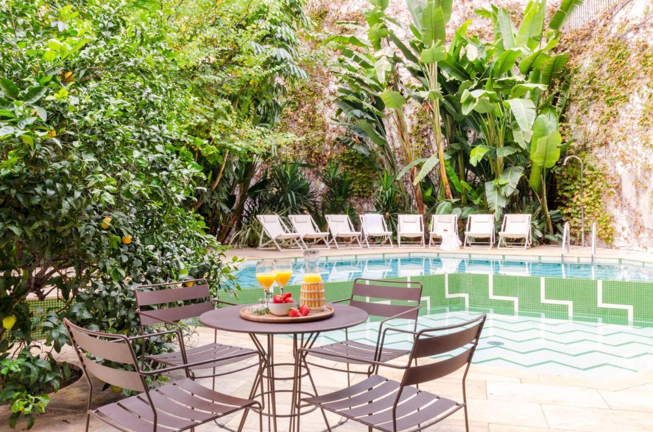 Aspasios Garden Apartments Barcelona Bagian luar foto