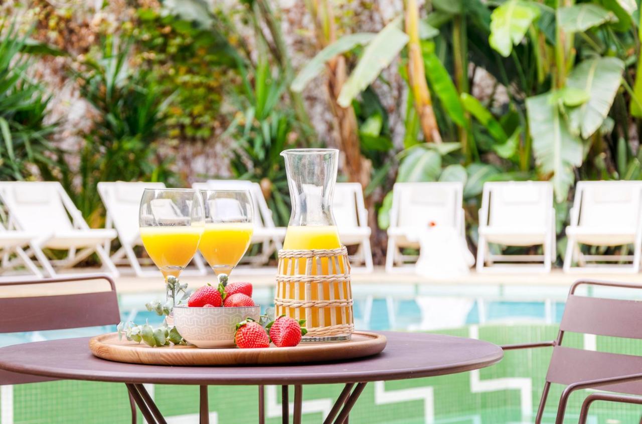 Aspasios Garden Apartments Barcelona Bagian luar foto